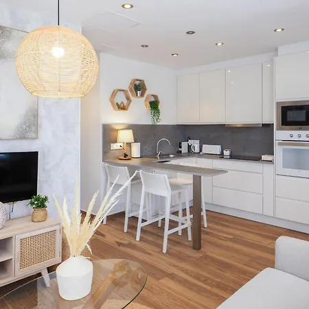 בית נופש Preciosos Reformados En