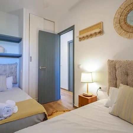 בית נופש Preciosos Reformados En *