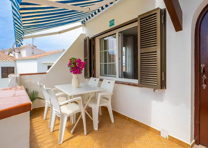 Casa de Férias Preciosos Reformados En *